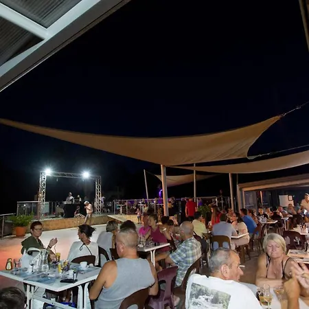 Campsite Mobil Cosy A Avec Terrasse - Api-1-52-1182 Hyeres