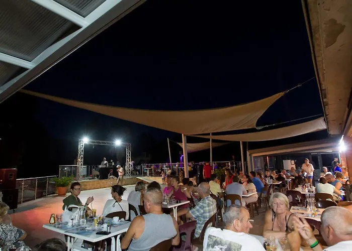 Campsite Mobil Cosy A Avec Terrasse - Api-1-52-1182 Hyeres