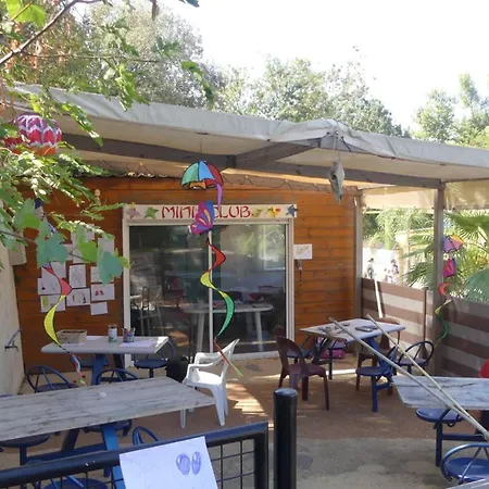 مكان تخييم Mobil Cosy A Avec Terrasse - Api-1-52-1182 Hyères