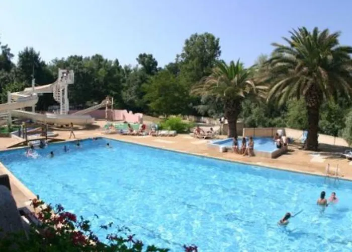 مكان تخييم Mobil Cosy A Avec Terrasse - Api-1-52-1182 *