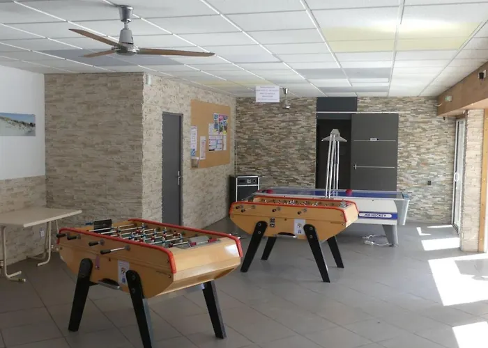 Mobil Cosy A Avec Terrasse - Api-1-52-1182 مكان تخييم Hyères